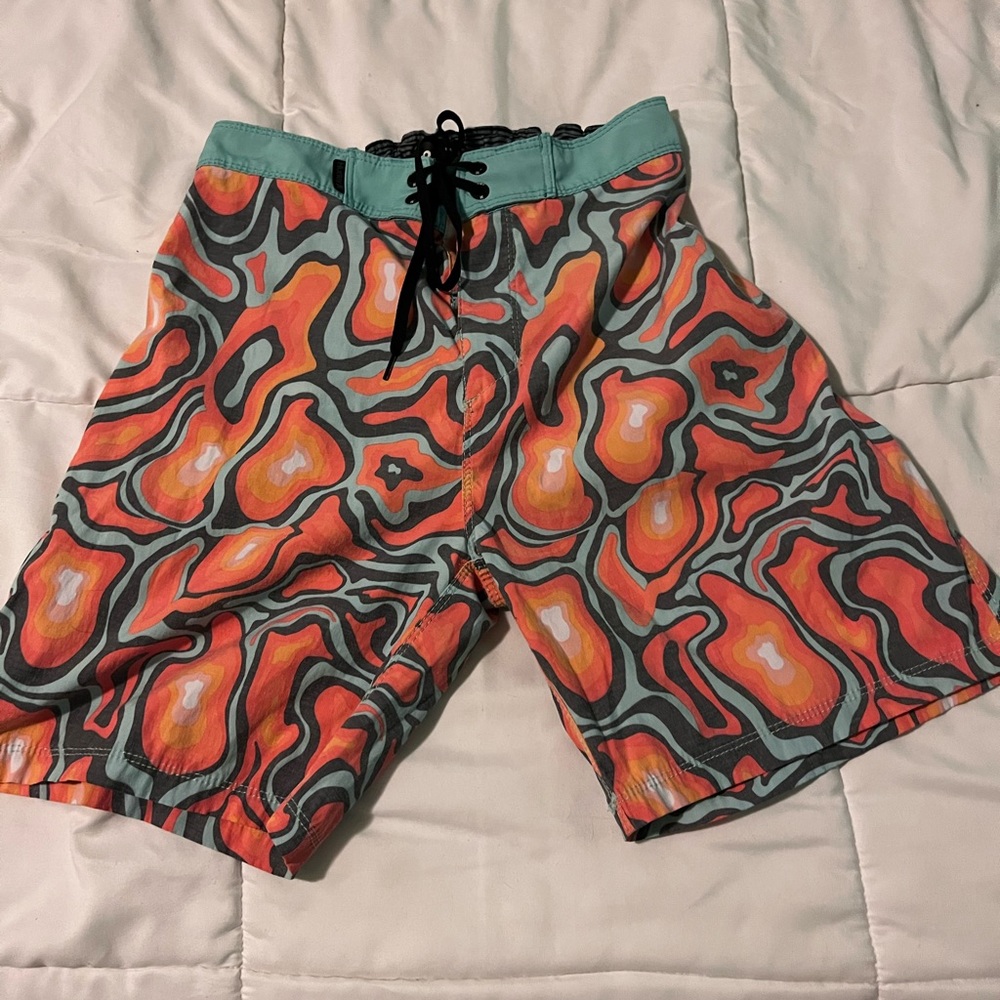 Hurley swim trunks, like new! Size 28